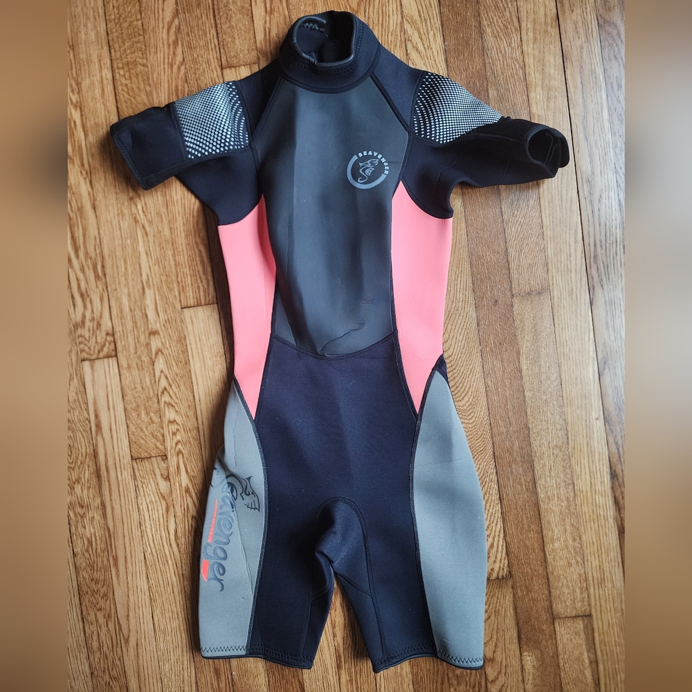 Women's Navigator Shorty Wetsuit - Coral Women Size 7